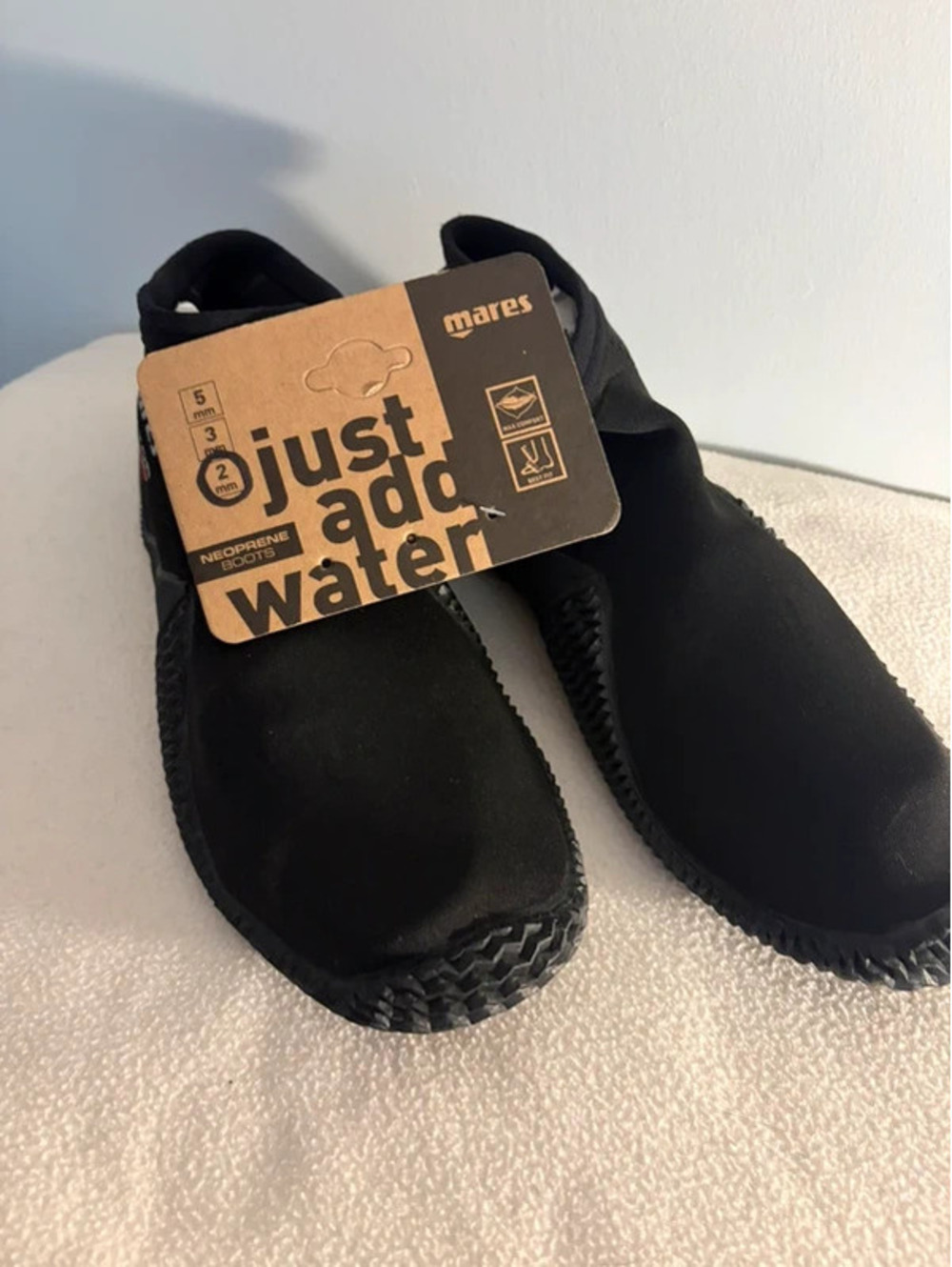 Mares Equator 2mm Dive Boots Size 15 New with Tags Scuba Snorkeling Booties